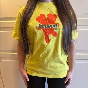 Heaven by Marc Jacobs Yellow T-Shirt. Size M.